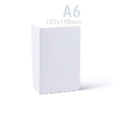 Bijele kartice i omotnice s valovitim rubom – pakiranje